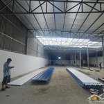 Cần cho thuê nhà xưởng 700m2 tại hiệp thành .q12. đường xe cont, sản xuất mọi nghành nghề.