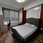 Tôi cần bán ch florita, 79m2, 2 phòng ngủ 2 wc, full nội thất đẹp, view q1,. liên hệ: 0762.318.006