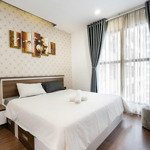 Cho thuê căn hộ saigon royal 2pn , full nội thất 23tr , liên hệ 077.5758.555