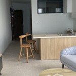 Bán căn 1pn cộng scenia bay nha trang còn nguyên tem giá 3 tỉ. liên hệ 0968871507