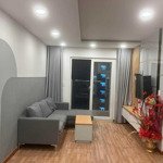 Cần tiền bán gấp căn hộ chung cư phú thạnh aparment , dt 68m2 gồm 2pn2wc giá bán 1tỷ590, shr