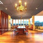 Villa nghĩ dưỡng hơn 1000m2 hàng ngộp ra gấp