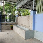 Bán nhà 215m2 giá rẻ 100% thổ cư