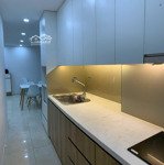 Bán 1 pn 1pk sổ đỏ lâu dài, giá bán 4.2 tỷ bao phí, tầng thấp vinhomes d''capitale trần duy hưng