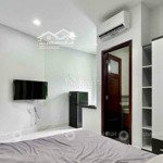 Studio full nội thất xịn xò - thang máy mới sạch sẽ - gần đầm sen