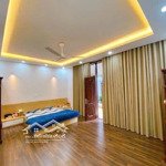 đẹp! bán nhà đẹp thanh xuân dt 108m2, mt 5.6m, giá 14.5 tỷ,ngay ngã tư sở,-tặng nội thất gỗ tiền tỷ