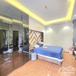 Bán nhà siêu vip văn trì lô góc, trung tâm quận ngập tràn tiện ích 40m2 x 5 tầng