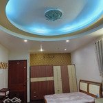 Rẻ chưa từng có...! cần chốt gấp căn hộ 60m2 có 1pn, pk, bếp tại tầng 1 ở bạch đằng gần sân bay.