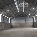 Chính chủ cho thuê 300m2 kho xưởng kiêu kỵ, sẵn điện 3 pha, xe cont ra vào 45ng/m2/th 0902132489