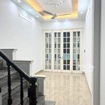 Chính chủ cho thuê nhà nguyên căn mới đẹp 35m2x 5t, đầy đủ đồ, kinh doanh, vp, ở thái hà- 18 tr