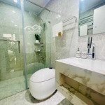 Bán căn hộ chung cư 2n, 2 vệ sinhgiá chỉ hơn 60 triệu/m2 mặt đường tố hữu view 2 mặt tiền