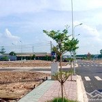 Chủ cần ra gấp lô đất tại mặt tiền đường 45m, nằm trong lõi kcn cao, giá 1 tỷ 2 sang sổ