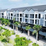 Shophouse nhà hòan thiện có thang máy kđt zeitgeist cho thuê giá ưu đãi 36 triệuiệu/tháng