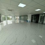 Cho thuê mặt bằng 3000m2 có xây dựng tòa nhà 3t + hầm * 1200m2 khu vạn phúc - hà đông. giá bán 1.34 tỷ