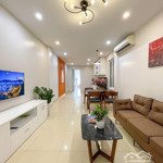 1n1k ở yên hoa, yên phụ, tây hồ. full nội thất, có máy giặt riêng, view hồ, diện tích rộng 60m2