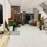 Cần bán nhanh nhà phố view công viên kđt lakeview city full nội thất 6x20m giá 19 tỷ lh 0902872670