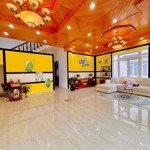 Sang lại villa khách sạn mt đường. khách lời 180tr sau khi hết thời hạn hợp đồng thuê