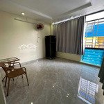 Quận 10, nhà mới xây cho thuê phòng, tiện nghi, máy lạnh, toilet riêng, khu an ninh, thoáng mát...