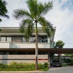 Cần bán biệt thự đơn lập mỹ quang pmh q7, 352m2 6 phòng ngủnội thất cao cấp giá chỉ có 148tỷ liên hệ: 0907263607