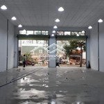 Cho thuê kho 300m2 đường lương trúc đàm, kho đẹp, giá 30 triệu/th có thương lượng