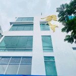 Cho thuê nhà mặt tiền đường hoàng sa, quận 1, diện tích: 10x5m, trệt 4 lầu, thang máy, giá 60 triệu