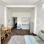 Studio full nội thất ban công rộng gần vạn hạnh mall