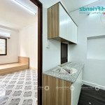 Cho thuê phòng 1pn tách bếp - cửa sổ lớn - new 100% - rộng 40m2 - sát vòng xoay lê đại hành q11