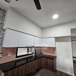 Cần bán nhanh căn hộ 72m2 + 12m2 sân vườn, 2pn 2wc mizuki park, sẵn sổ hồng. có nội thất gỗ