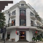 Cho thuê shophouse căn góc 4 tầng 360m2 vinhomes dragon hạ long