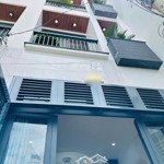 Nhà đẹp bán gấphẽm xe hơi40m ramặt tiềnnguyễn thiện thuật, p.1 q.3 3 phòng ngủcó st 62m2. shr. thuê 16 tr/1 th