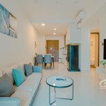 Xoay vốn làm ăn cần chuyển nhượng căn hộ saigon royal - quận 4,diện tích80m2, 2 phòng ngủ- 2wc