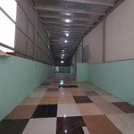 Kho nhà bè cần cho thuê rộng 600m2 có bảo vệ, xe nâng