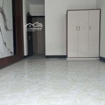 Hiếm-ngõ nông- cách 5m- ô tô - bán nhà thạch bàn 30m2 giá bán 4,1tỷ