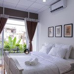 Căn hộ 1 phòng ngủ có ban công rộng thoáng ,diện tích40m2 - full nội thất tiện nghi , ngay lê văn sỹ q.3