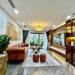 Chính chủ bán căn 3 ngủ tại sakura tower 93m2 ban công tây bắc full nội thất tầng trung, sổ đỏ