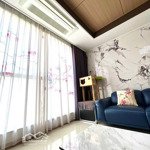 Bán căn hộ 3 phòng ngủ125m2 view bể bơi nội khu hướng mát giá tốt nhất tòa r1 royal city ( đăng chuẩn giá)