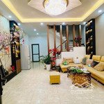 Bán nhà 4 tầng khu vực trần hưng đạo,hạ long. dt:54m2 (thực tế 96m2 )