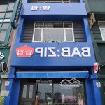 Cho thuê nhà mặt phố nguyễn văn lộc. dt 95m2x4t, mt 5m. đoạn đẹp highlands, the coffee house,...