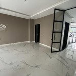 Thuê nguyên căn nhà phố shophouse sala chỉ 125 triệu/th dtsd 700m2 nhà hoàn thiện đẹp