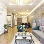 Bán căn 2 phòng ngủ chung cư hoàng cầu skyline - 36 hoàng cầu, 65m2, giá thoả thuận. liên hệ: 0906244301