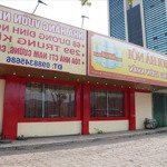 Cho thuê mbkd tại mp trung kính, cầu giấy.mặt tiền35m,diện tích400m2, giá thuê 240 triệu/tháng