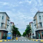 Chủ nhà cần tiền bán gấp căn liền centa city 75m2 - hướng nam - giá chỉ 3tỷ 5 - cửa ngõ vin