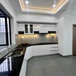 Cho Thuê Shophouse Kinh Doanh 3 Tầng Tại Kđt Sun Casa Central