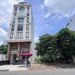 Ngộp bank - bán gấp nền huy hoàng, cạnh trương văn bang tml. dt 8x20m (160m2) giá 23,5 tỷ