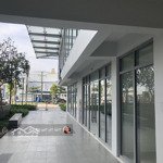 Bán shophouse, căn mặt tiền 120m. 1 trệt 1 lầu, sổ hồng cầm tay, giá bán 4.250ty