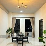 Căn hộ 2 phòng ngủ 1 vệ sinh60m2 vạn phúc city, nội thất đẹp, hầm để xe, thang máy, view thoáng mát. giá bán 14 triệu