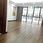 Bán nhà mặt phố trần bình đồng bát,diện tích75m2x7t thang máy xịn,mặt tiền5m. 2 thoáng. đường rộng vỉa hè