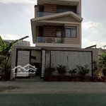 (siêu rẻ) bán biệt thự quận 2, đường 33, ngay lakeview, dt: 8x24m, cn: 192m, kc: 4 tầng, giá: 26 tỷ