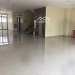 Bán nhà mt ba vì, p. 15, quận 10. dt: 4 x 25m - cn 96m2, nhà 1 lầu, hđ 30 triệu/tháng