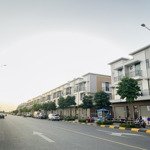 Bán căn shophouse centa 75m2 giá 6tỷ150 nằm ngay trên trục đường chính đi vào vin vũ yên